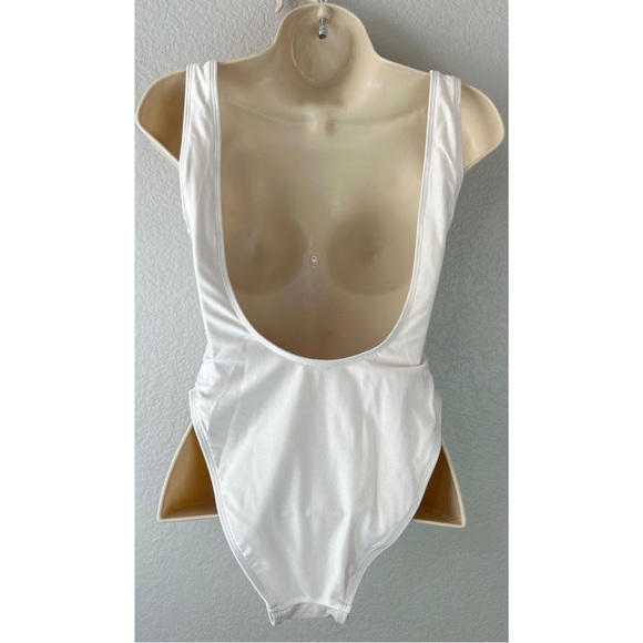 NWOT Private Party Born In The USA Swimsuit, size Small - Picture 5 of 9